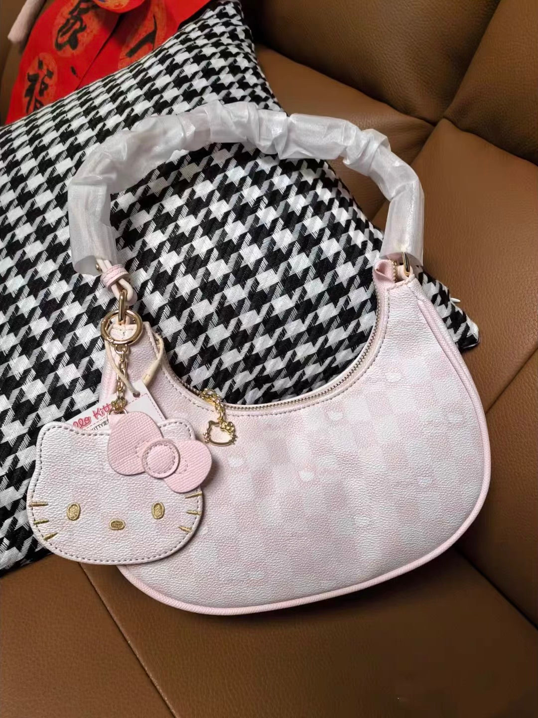 Iconic Hello Kitty side bag Acubi fashion styles.