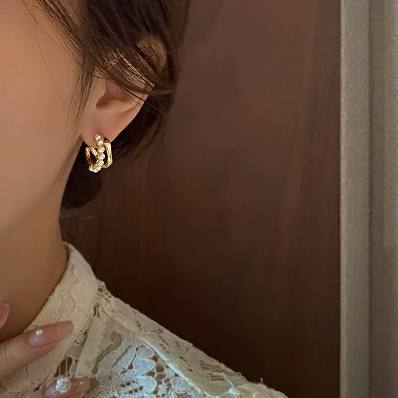 Gold Double-Layer Pearl Micro-Inlaid Earrings