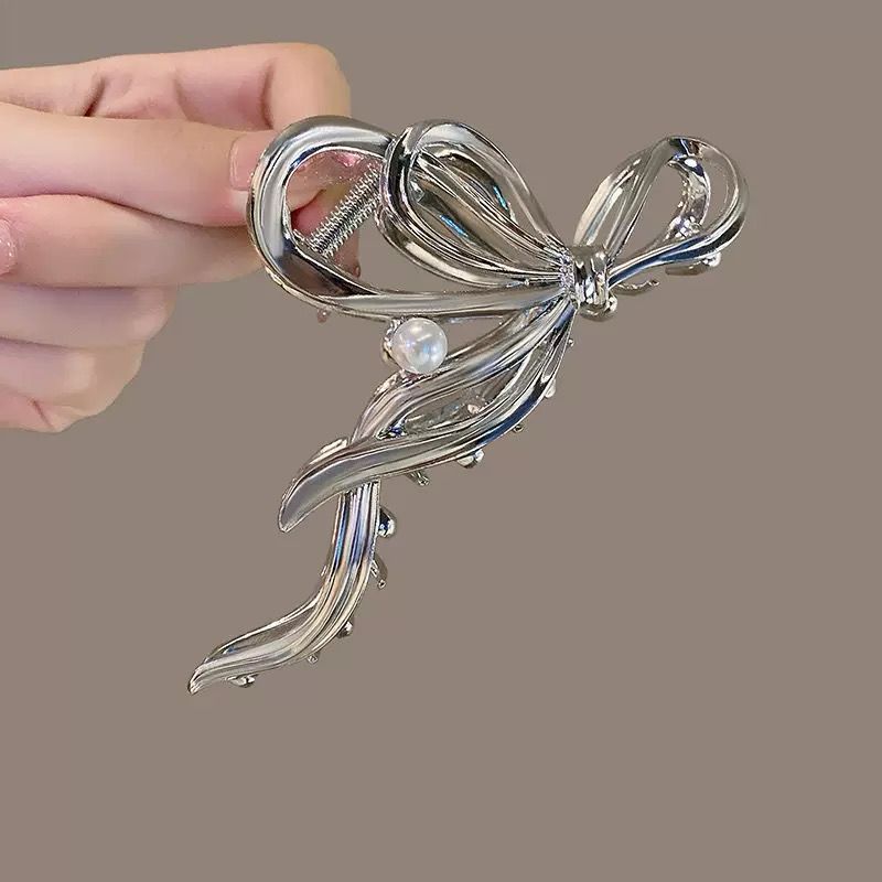 Ribbon Bow Clip