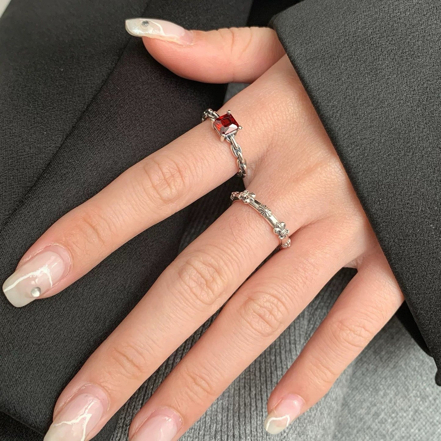 Silver Cross Military Flower Relief Ring