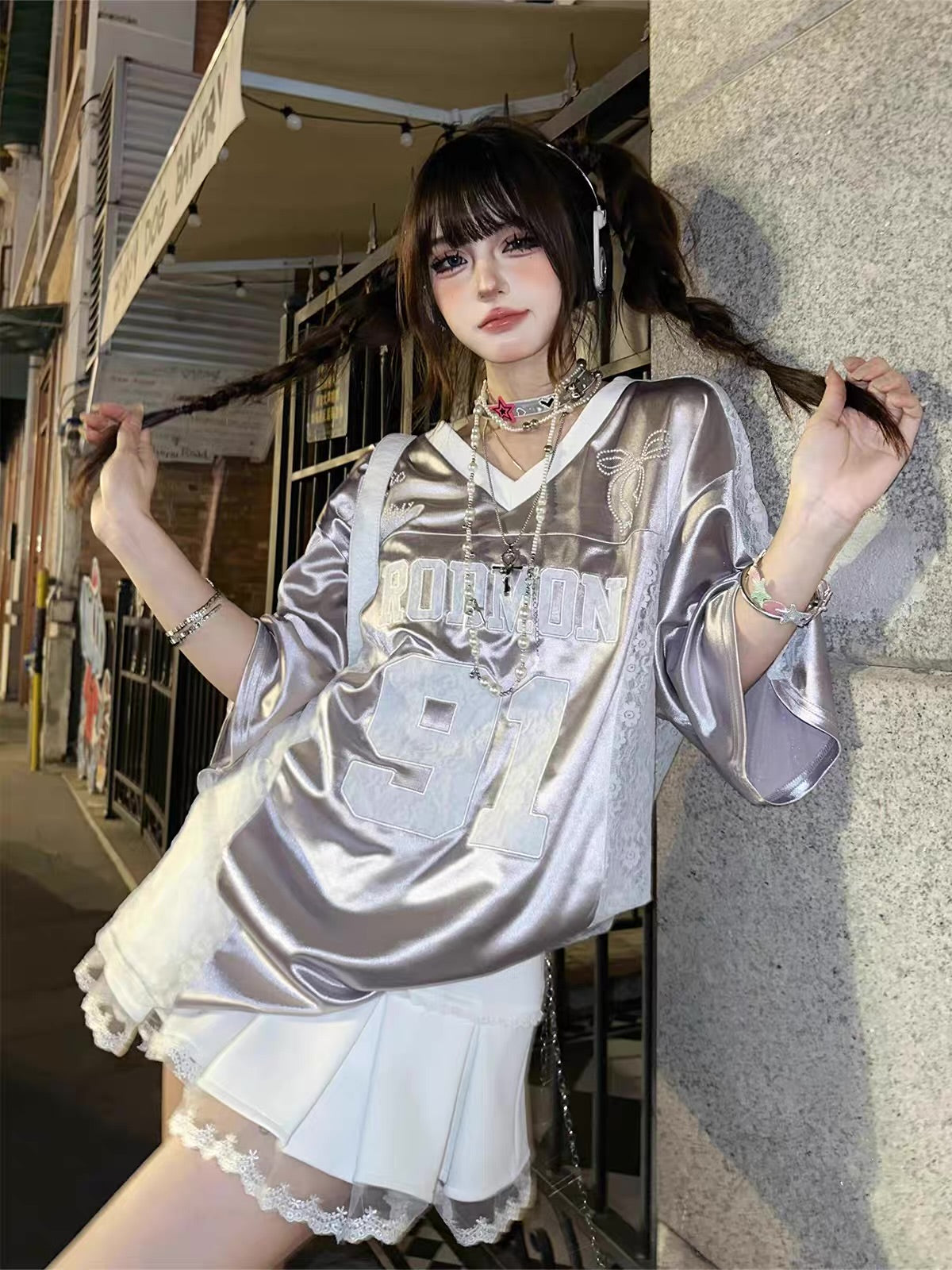 Rodmon loose fit jersey in Acubi street fashion style.