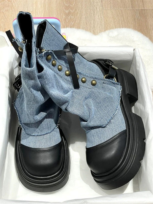 Thick-Soled Martin Boots