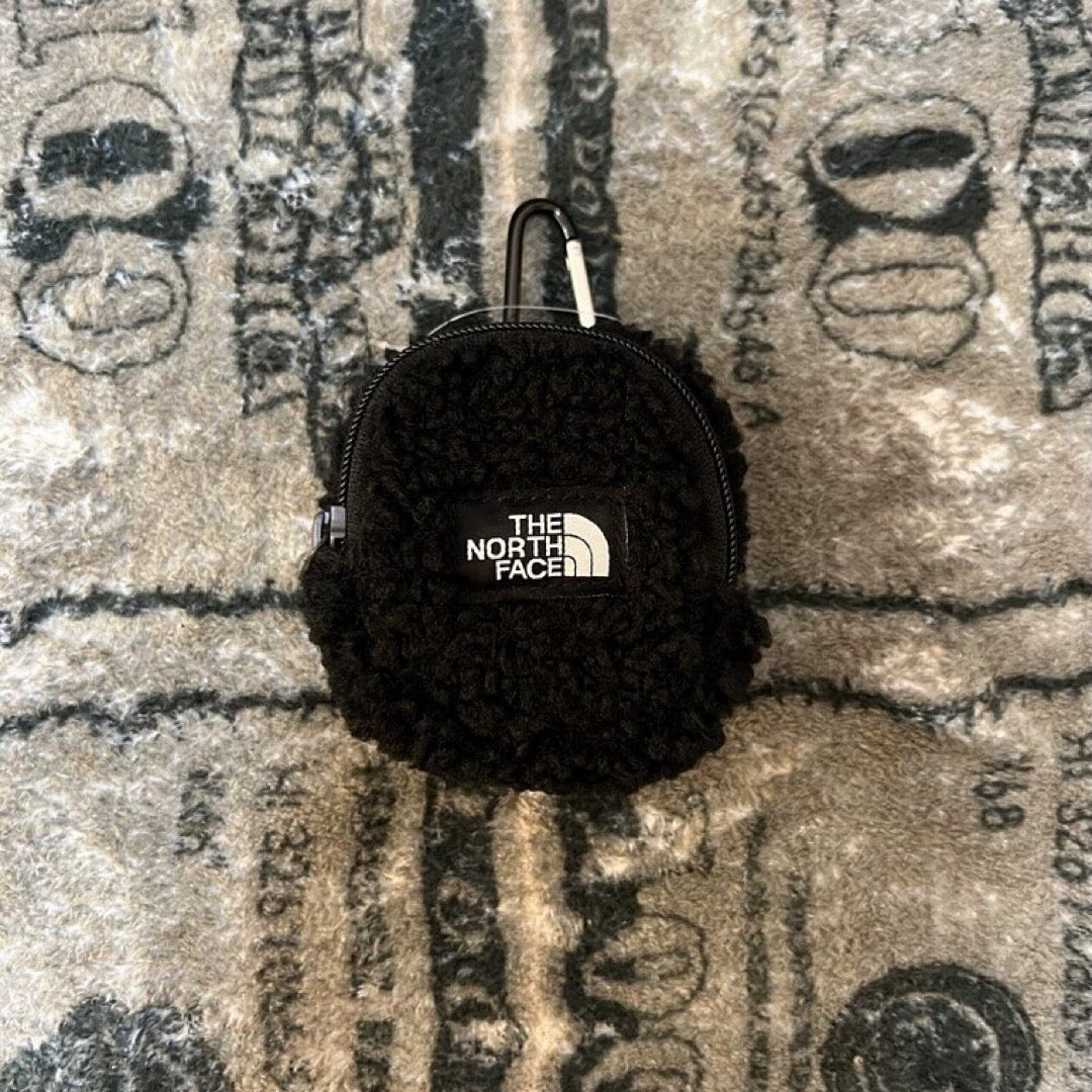 The NorthFace Pouch