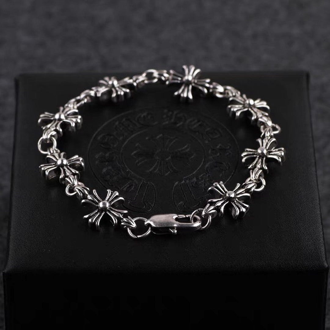 Chroṁe Hearts Floral Bracelet
