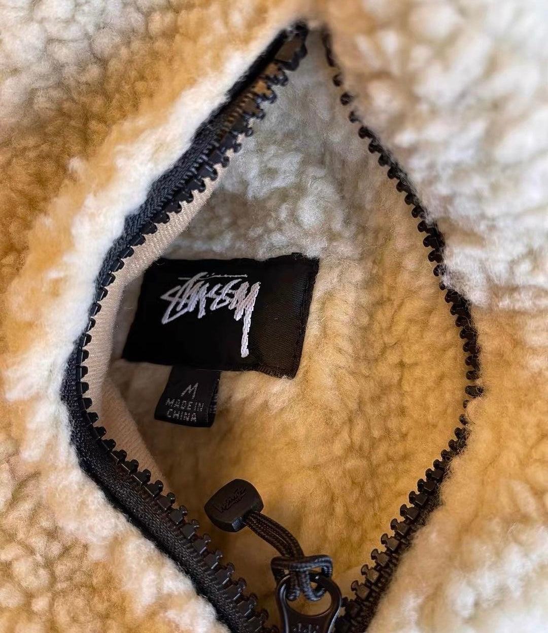 Sttussy 8 ball sherpa reversible  jacket for street fashion in India winter outfit