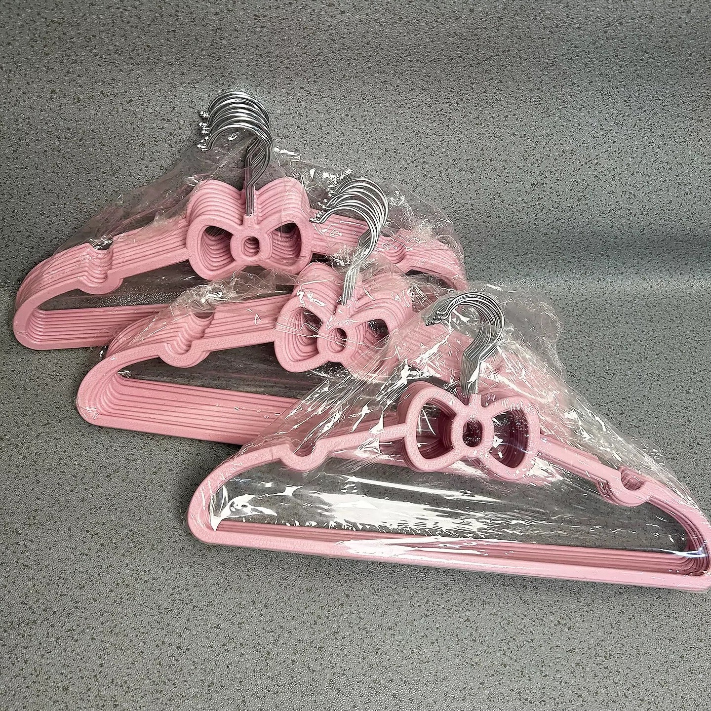 Bow Cute Hanger