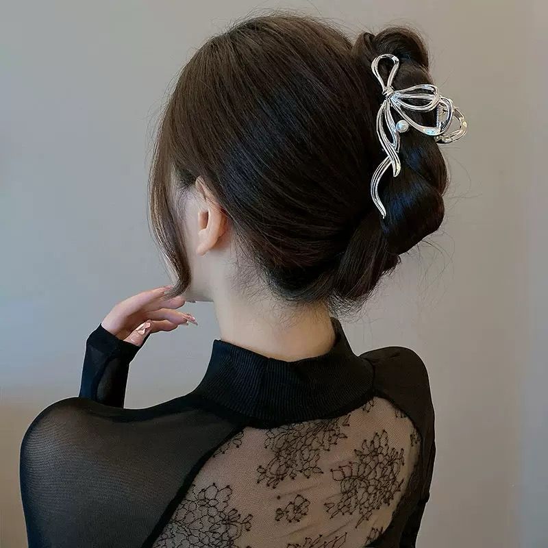 Ribbon Bow Clip