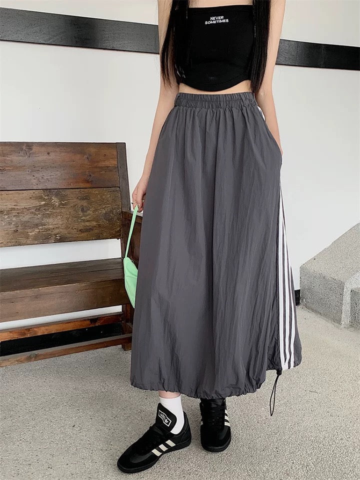 Triple Line Cargo Skirt